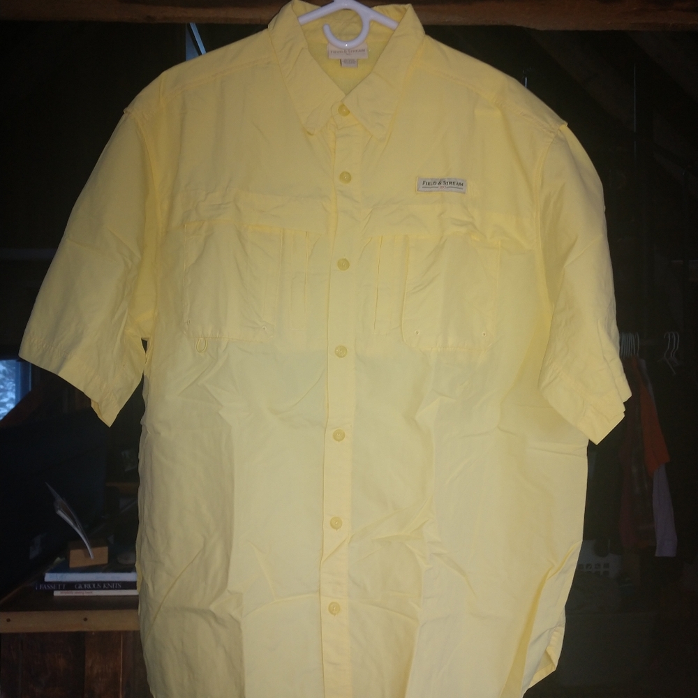 Field & Stream Button Down Short Sleeve Shirt XL Yellow